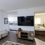 Apart-hotel Nensi