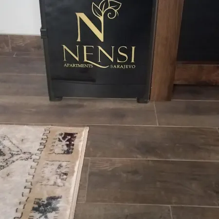 Nensi Aparthotel
