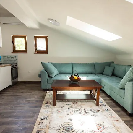 Apartmanhotel Nensi
